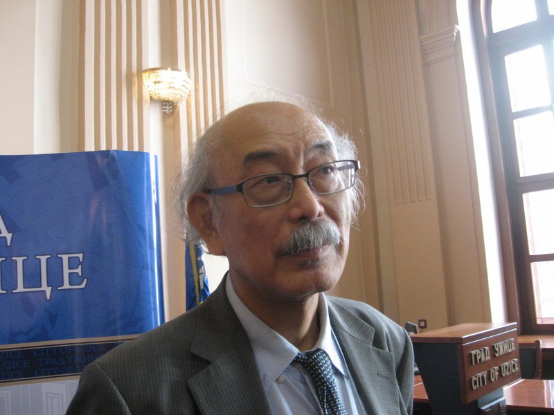 Dr Takaši Nakano Dr Takaši Nakano